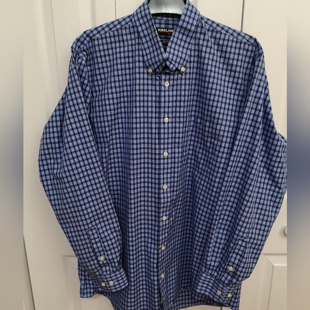 Kirkland Signature Men's Blue Shirt Size Large